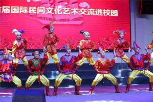 首届潍坊国际民间文化艺术交流进校园活动成功举办