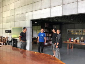 拓宽就业渠道 树立艺术类毕业生就业新观念 艺术与设计学院赴深圳 广州建立就业基地,在上海召开校友会成立筹备会并建立长三角就业工作站