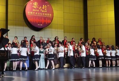 以美为媒 其"乐"融融 "乐之行"合唱艺术文化交流活动圆满举办